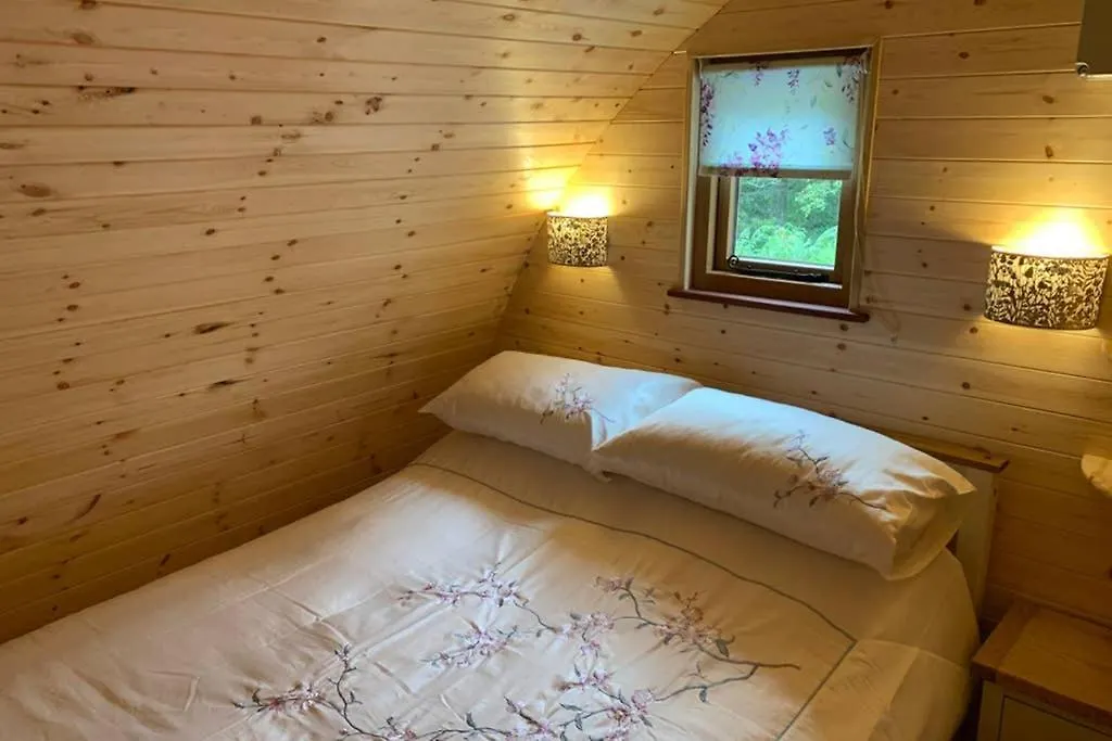Birdsong Lodge-1